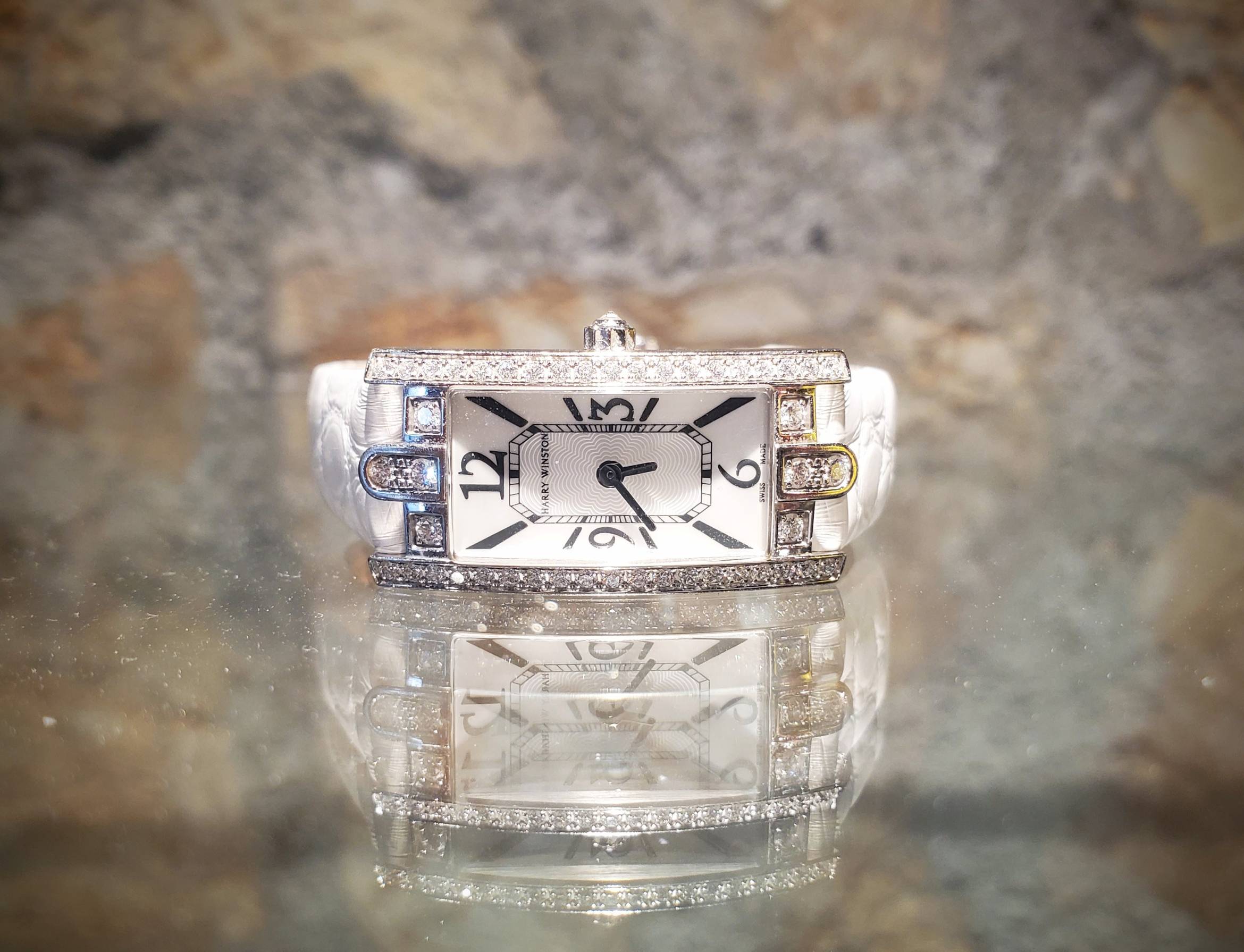 専門店でのハリーウィンストン　時計修理