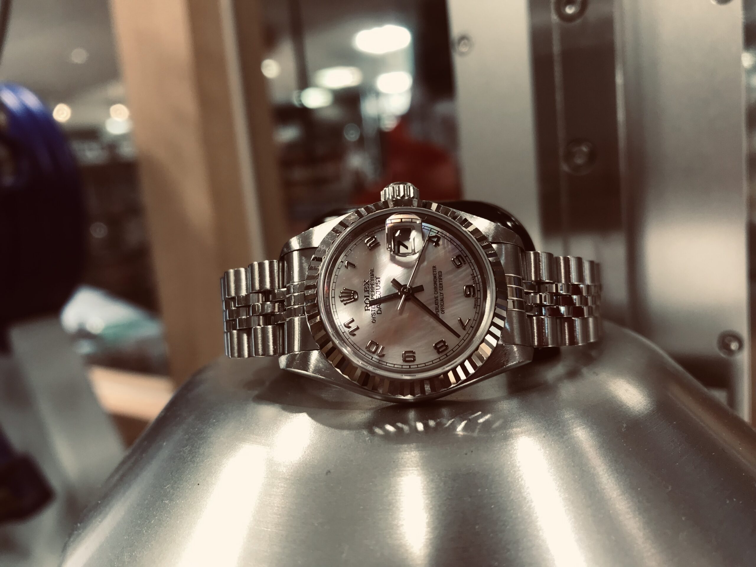 時計 水没 修理依頼と費用の目安