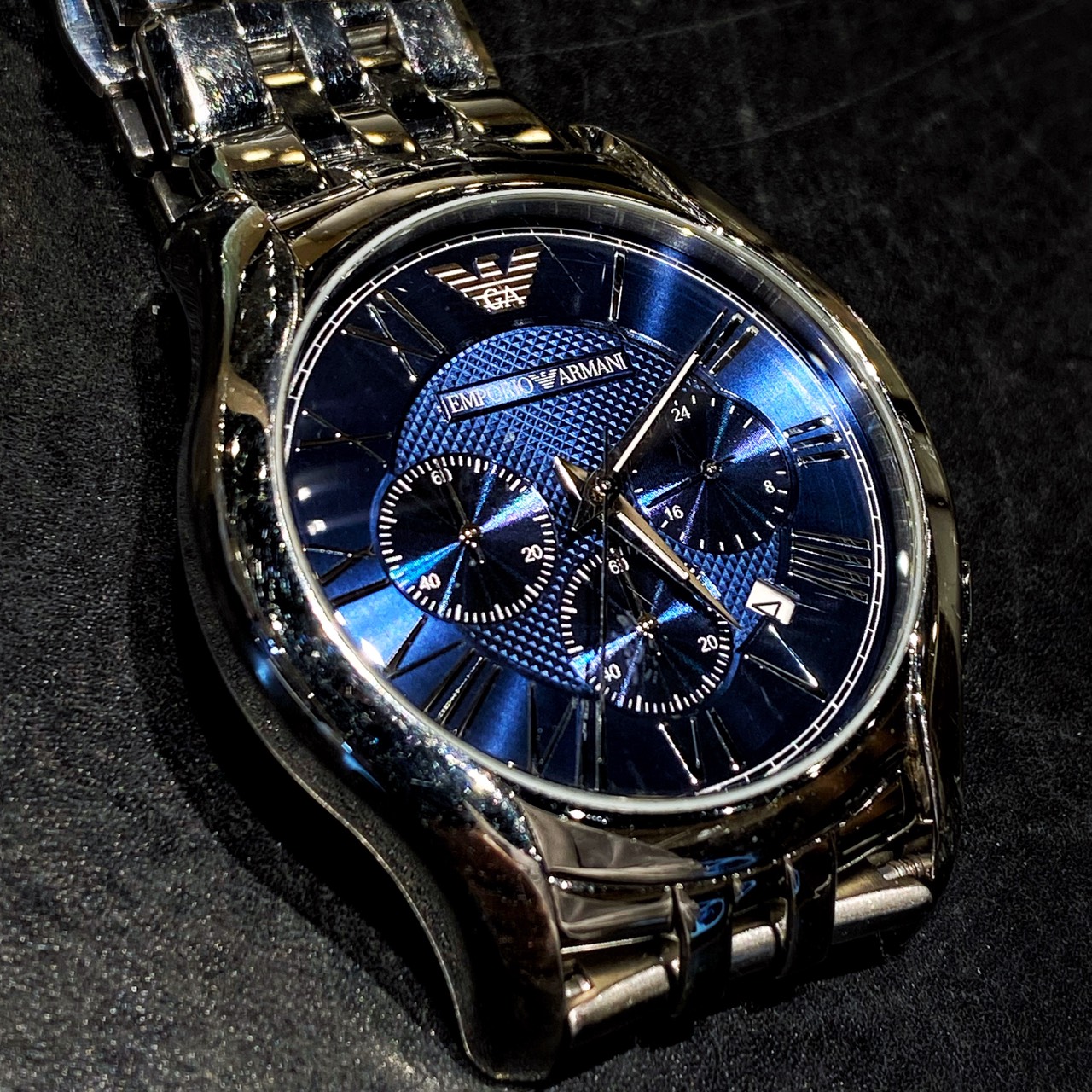 アルマーニ 時計修理:保証と依頼先