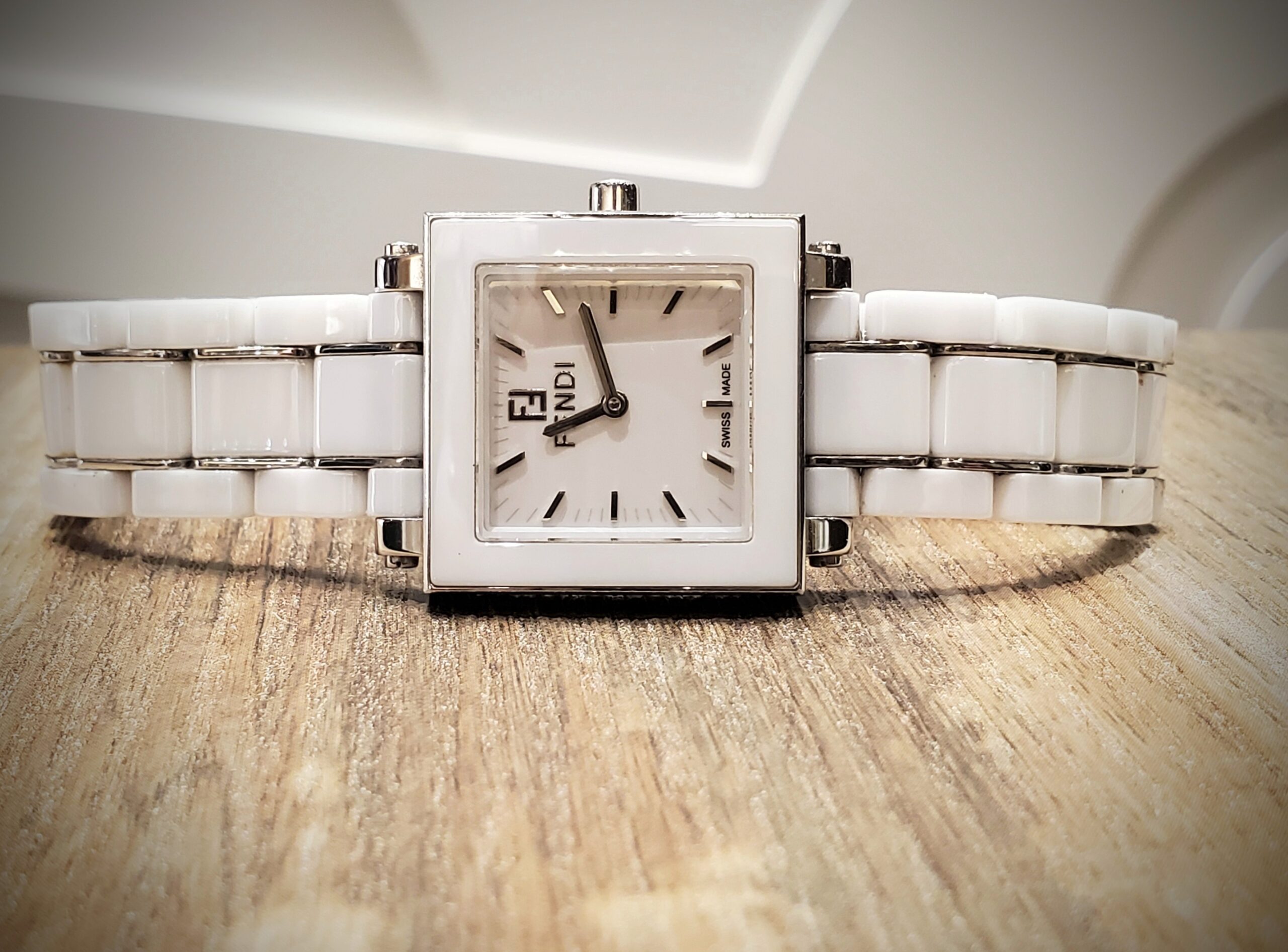 フェンディの時計修理の料金と依頼先を解説 | はらじゅく時計宝石修理