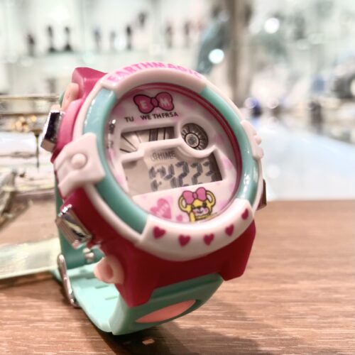 ■「キッズ用デジタル腕時計」